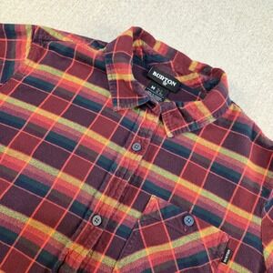 Burton Grace Flannel Button‎ Up Shirt Women's Medium Plaid Red/Green Casual